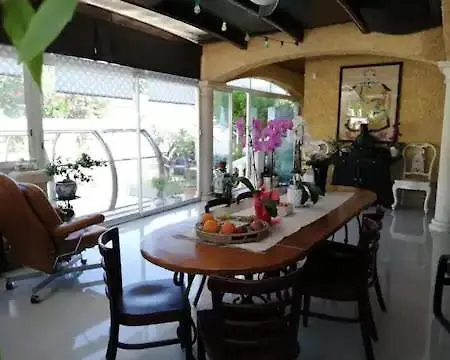 빌라 La Nimoise